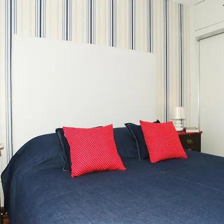 Apartment Fashionable And Modern -